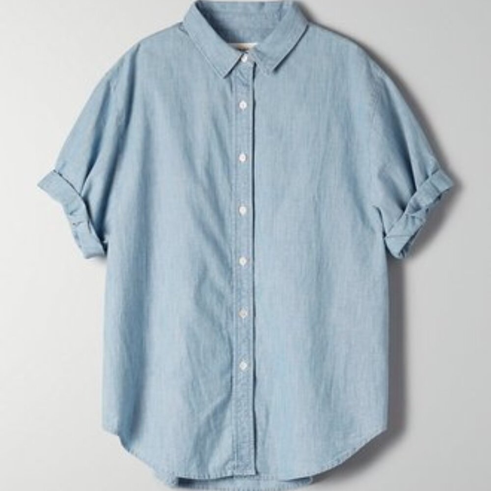 Aritzia - Denim Forum The Jane Shirt; Size M